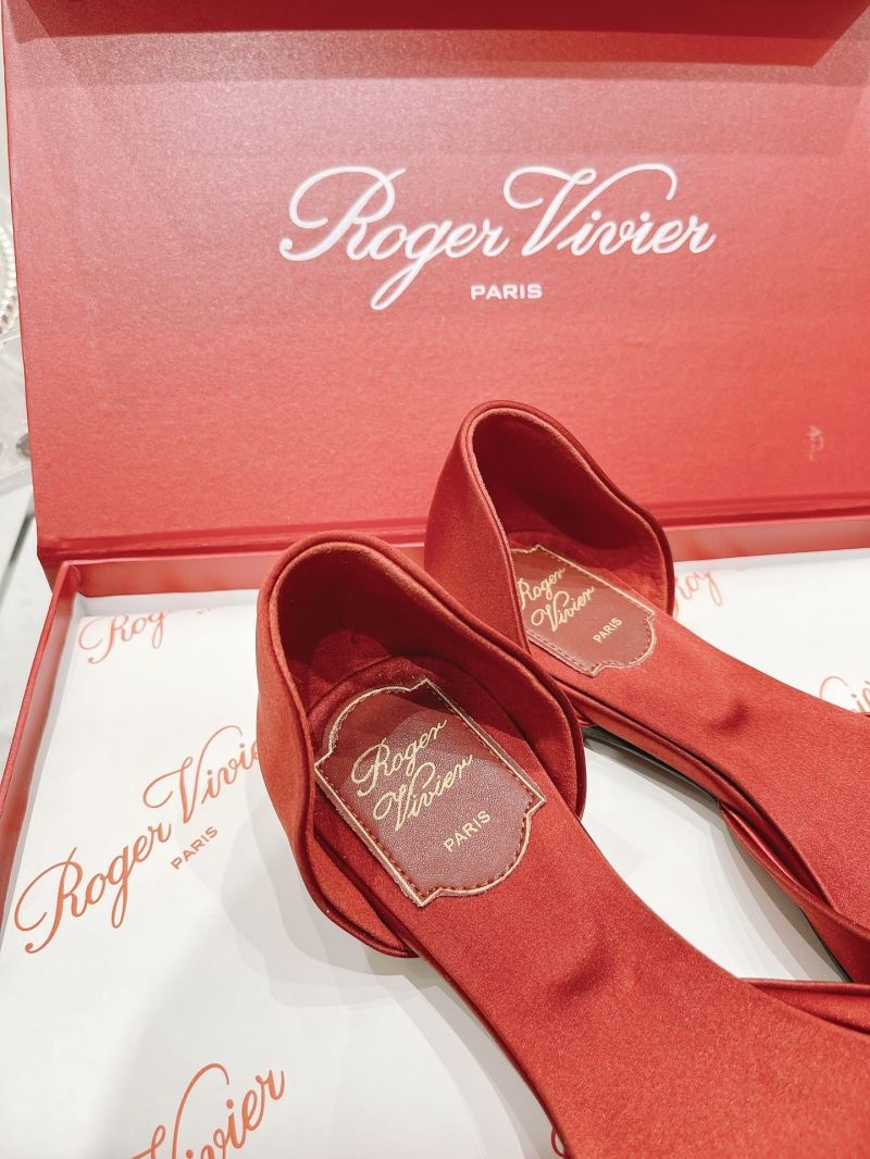 Roger Vivier flat shoes